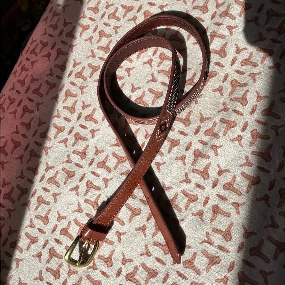 Brown leather belt gold buckle - Picture 3 of 4